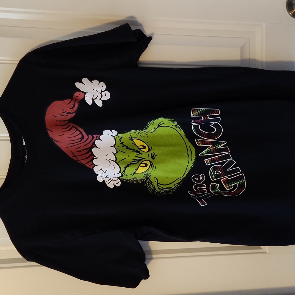 Dr. Seuss the Grinch xmas tshirt - Picture 3 of 5